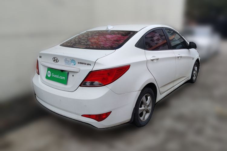 Used Hyundai Verna (older generation) 2014 1.4L Automatic Smart GLS Rear Right 45 Deg