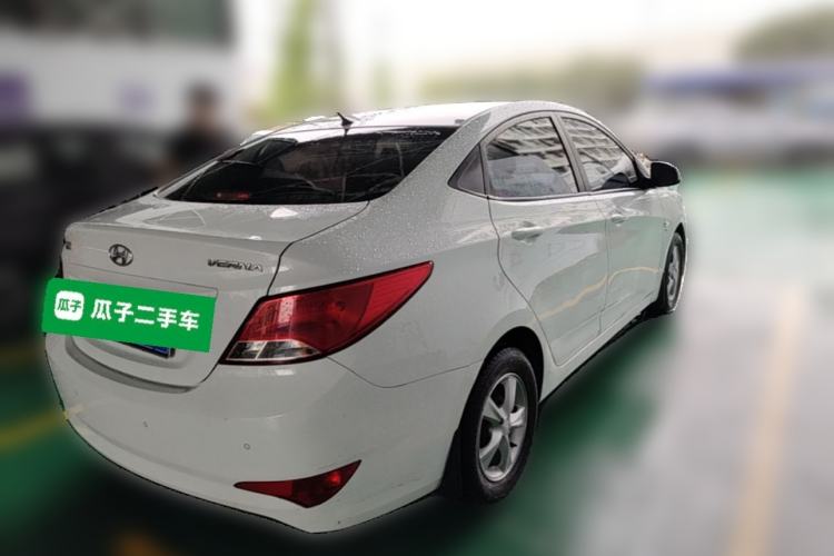 Used Hyundai Verna (older generation) 2014 1.4L Automatic Smart GLS Rear Right 45 Deg