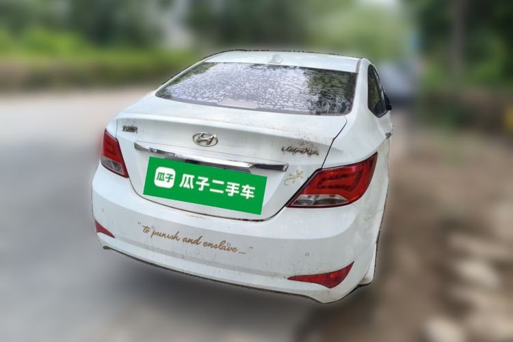 Used Hyundai Verna (older generation) 2014 1.4L Manual Top-Tier Model TOP Rear Right 45 Deg