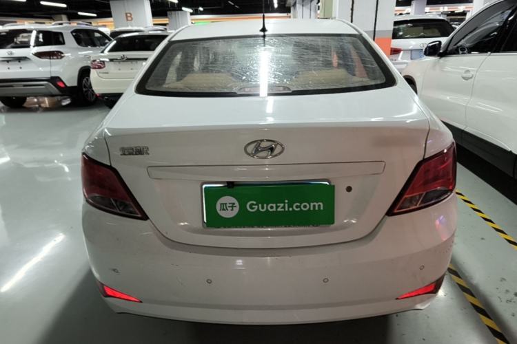Used Hyundai Verna (older generation) 2014 1.4L Manual Smart GLS Trim Rear