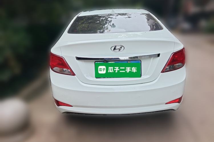 Used Hyundai Verna (older generation) 2014 1.4L Automatic Leading-Edge GLX Rear