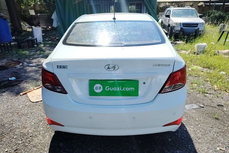 Used Hyundai Verna (older generation) 2014 1.4L Manual Fashion GS Model Rear