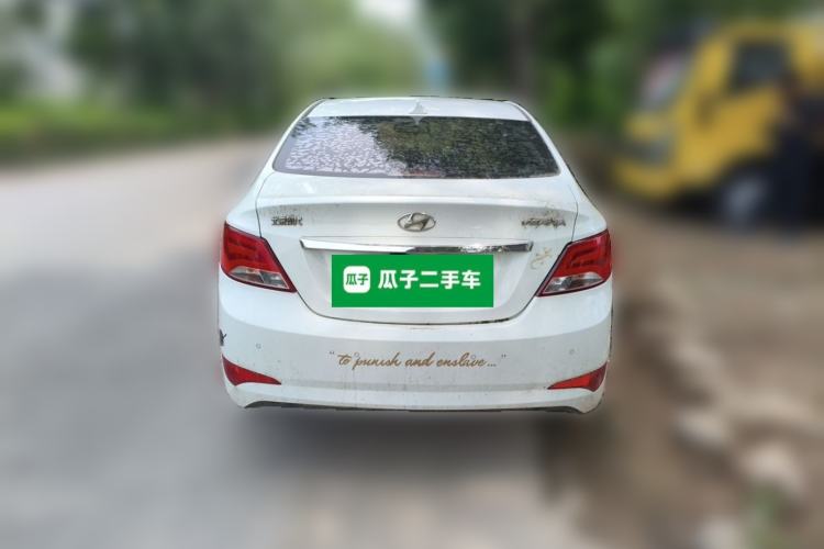 Used Hyundai Verna (older generation) 2014 1.4L Manual Top-Tier Model TOP Rear