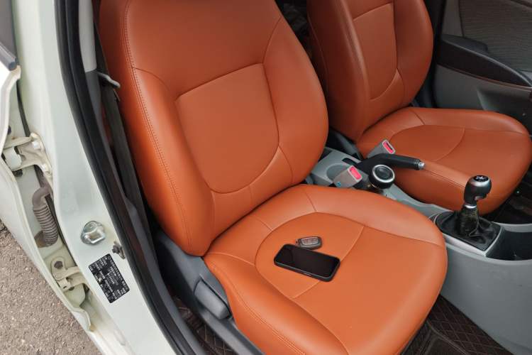 Used Hyundai Verna (older generation) 2014 1.4L Manual Top-Tier Model TOP Right Front Seat