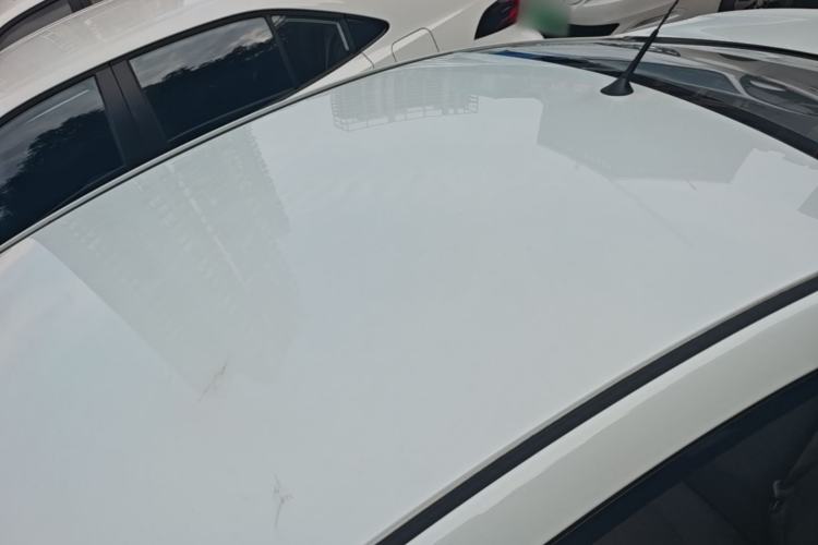 Used Hyundai Verna (older generation) 2014 1.4L Manual Smart GLS Trim Roof