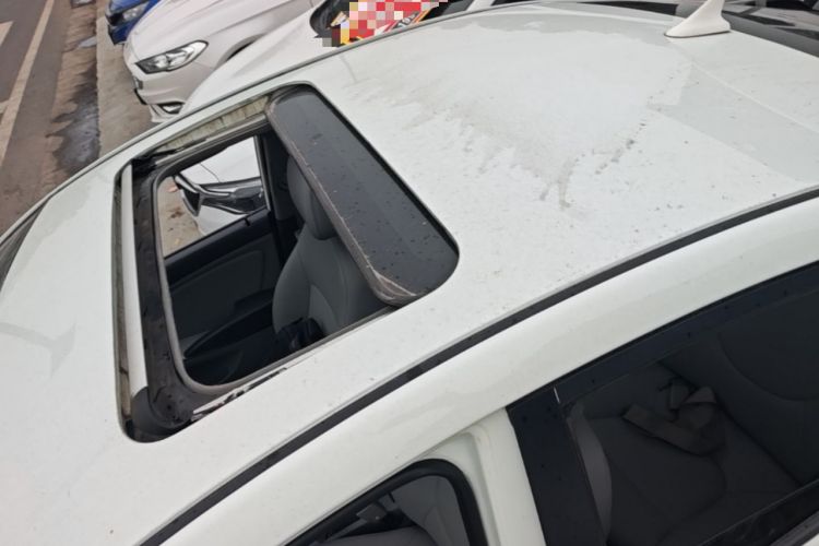 Used Hyundai Verna (older generation) 2014 1.4L Automatic Leading-Edge GLX Roof