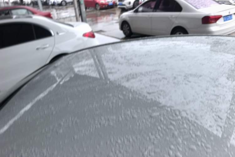 Used Hyundai Verna (older generation) 2014 1.4L Manual Smart GLS Trim Roof