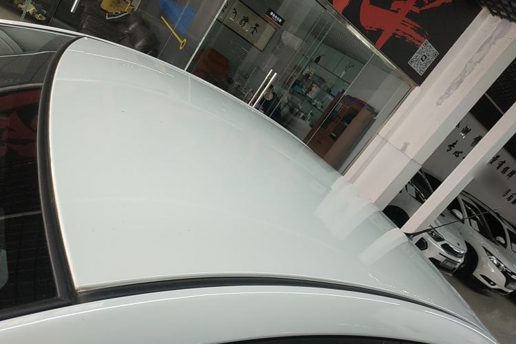 Used Hyundai Verna (older generation) 2014 1.4L Manual Smart GLS Trim Roof