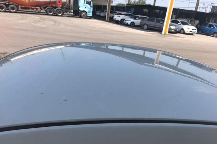 Used Hyundai Verna (older generation) 2014 1.4L Manual Smart GLS Trim Roof