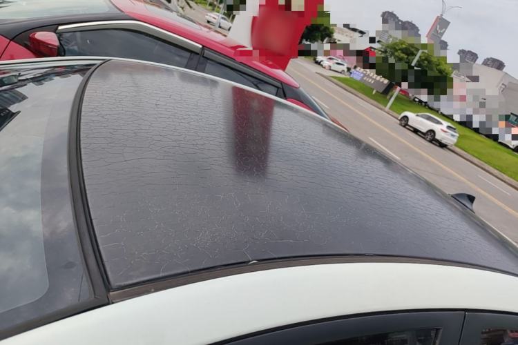 Used Hyundai Verna (older generation) 2014 1.4L Manual Smart GLS Trim Roof