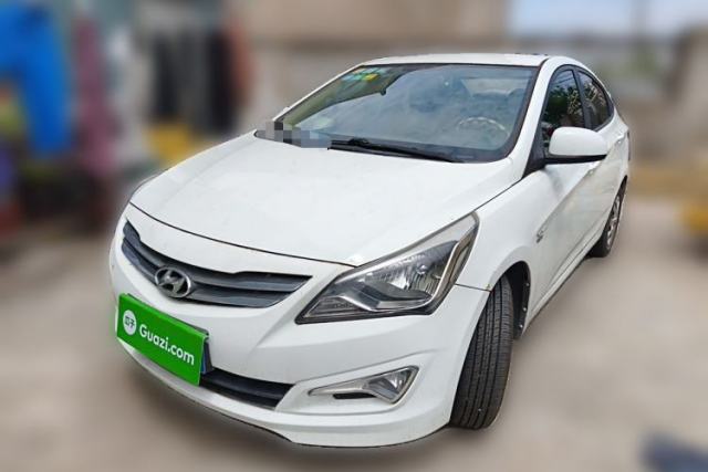 Used Hyundai Verna (older generation) 2014 1.4L Manual Smart GLS Trim