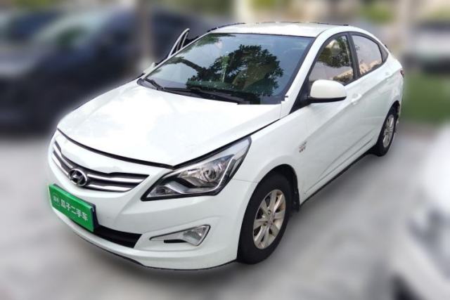 Used Hyundai Verna (older generation) 2014 1.4L Manual Smart GLS Trim