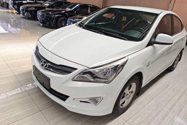 Used Hyundai Verna (older generation) 2014 1.4L Manual Smart GLS Trim