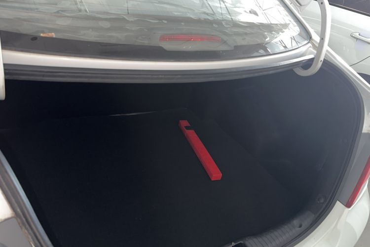 Used Hyundai Verna (older generation) 2014 1.4L Automatic Smart GLS Trunk
