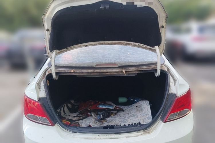 Used Hyundai Verna (older generation) 2014 1.4L Manual Smart GLS Trim Trunk