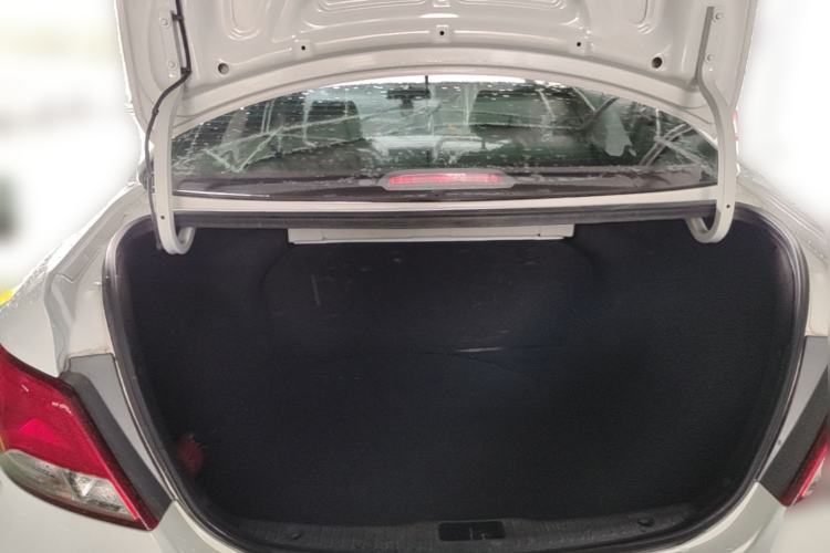 Used Hyundai Verna (older generation) 2014 1.4L Automatic Smart GLS Trunk