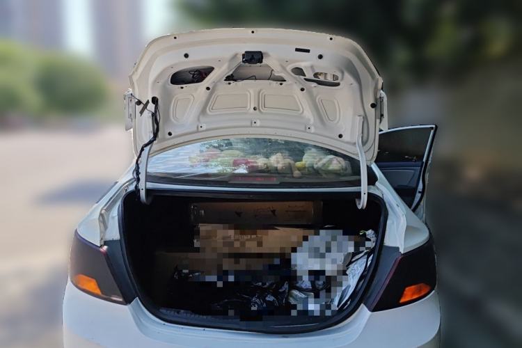 Used Hyundai Verna (older generation) 2014 1.4L Manual Smart GLS Trim Trunk