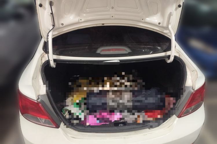 Used Hyundai Verna (older generation) 2014 1.4L Automatic Smart GLS Trunk