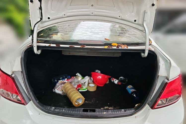 Used Hyundai Verna (older generation) 2014 1.4L Automatic Smart GLS Trunk