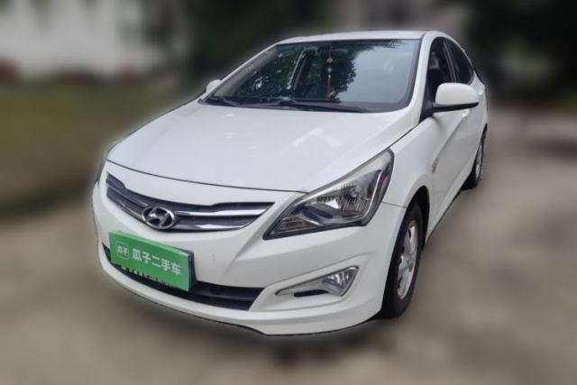 Used Hyundai Verna (older generation) 2014 1.4L Manual Smart GLS Trim