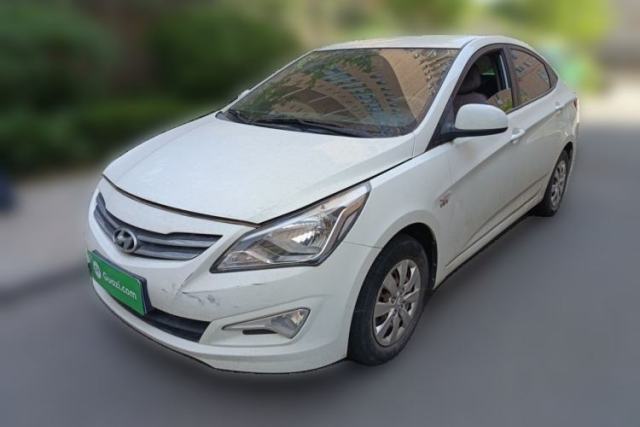 Used Hyundai Verna (older generation) 2014 1.4L Manual Smart GLS Trim