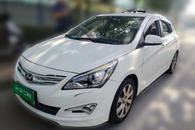 Used Hyundai Verna (older generation) 2014 1.4L Manual Top-Tier Model TOP