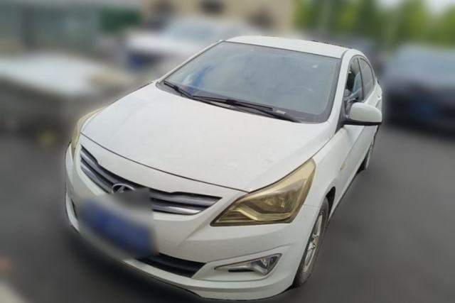 Used Hyundai Verna (older generation) 2014 1.4L Manual Smart GLS Trim
