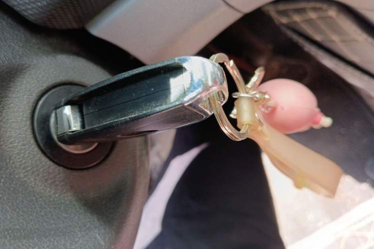 Used Hyundai Verna (older generation) 2014 1.4L Automatic Fashion GS Model Vehicle Key