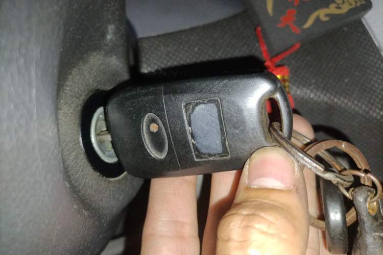 Used Hyundai Verna (older generation) 2014 1.4L Automatic Fashion GS Model Vehicle Key