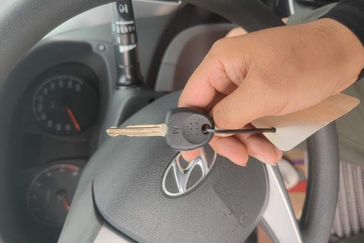 Used Hyundai Verna (older generation) 2014 1.4L Manual Smart GLS Trim Vehicle Key