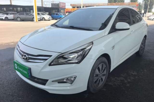 Used Hyundai Verna (older generation) 2014 1.4L Manual Smart GLS Trim