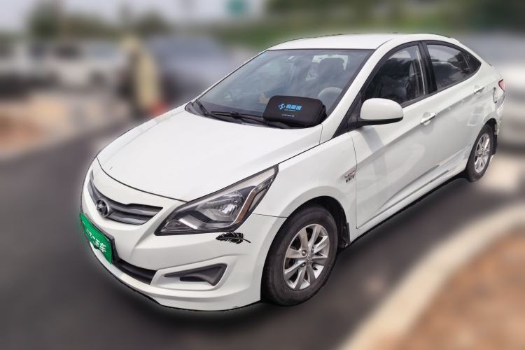 Used Hyundai Verna (older generation) 2014 1.4L Automatic Fashion GS Model Guazi used car, China used car export, Used car for sale, Used  cars, Cheapest cars for sale