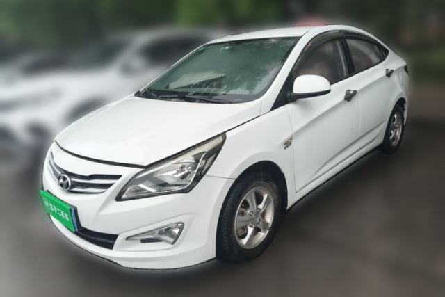 Used Hyundai Verna (older generation) 2014 1.4L Manual Smart GLS Trim