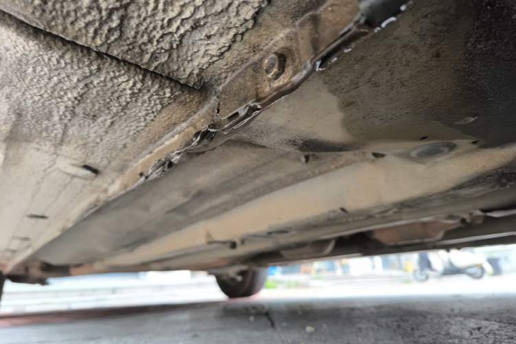 Used Hyundai Verna (older generation) 2014 1.4L Manual Fashion GS Model Chassis Front Right