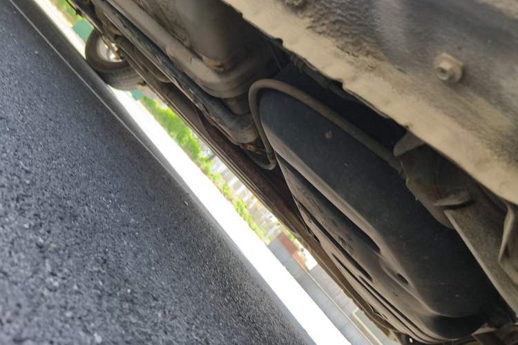 Used Hyundai Verna (older generation) 2014 1.4L Manual Top-Tier Model TOP Chassis Rear