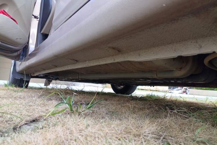 Used Hyundai Verna (older generation) 2014 1.4L Manual Fashion GS Model Chassis Rear Left