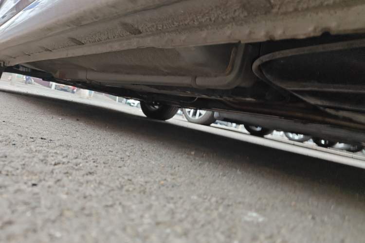 Used Hyundai Verna (older generation) 2014 1.4L Automatic Smart GLS Chassis Rear Left