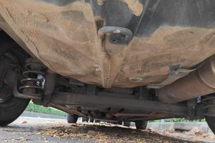 Used Hyundai Verna (older generation) 2014 1.4L Manual Fashion GS Model Chassis Rear