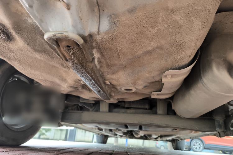 Used Hyundai Verna (older generation) 2014 1.4L Manual Fashion GS Model Chassis Rear
