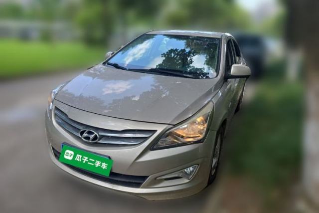 Hyundai Verna (older generation) 2014 1.4L Automatic Smart GLS مستعملة