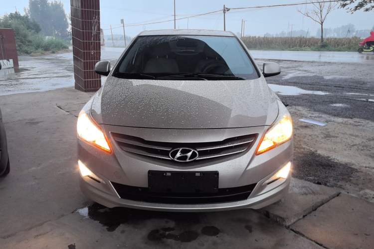 Used Hyundai Verna (older generation) 2014 1.4L Manual Smart GLS Trim Exterior 1