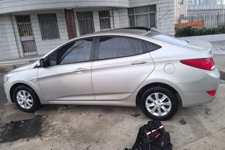 Used Hyundai Verna (older generation) 2014 1.4L Manual Smart GLS Trim Exterior 3