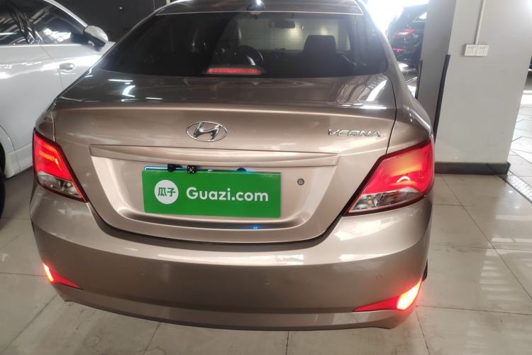 Used Hyundai Verna (older generation) 2014 1.4L Automatic Smart GLS Exterior 4