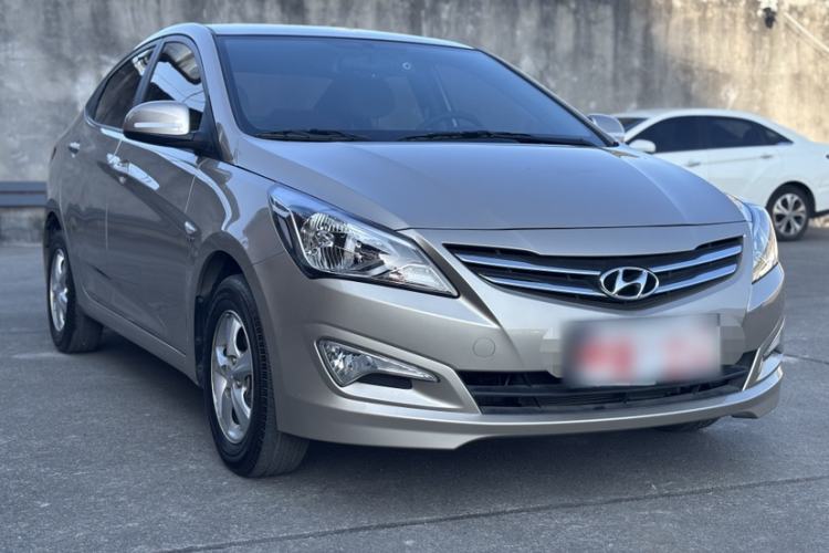 Used Hyundai Verna (older generation) 2014 1.4L Automatic Smart GLS Exterior 7