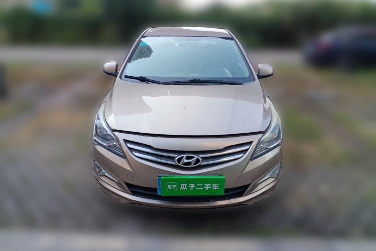 Used Hyundai Verna (older generation) 2014 1.4L Manual Fashion GS Model Front
