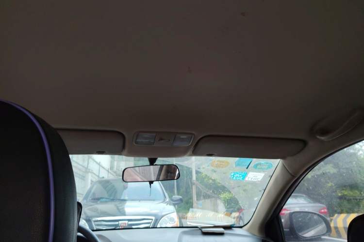 Used Hyundai Verna (older generation) 2014 1.4L Manual Smart GLS Trim Headliner