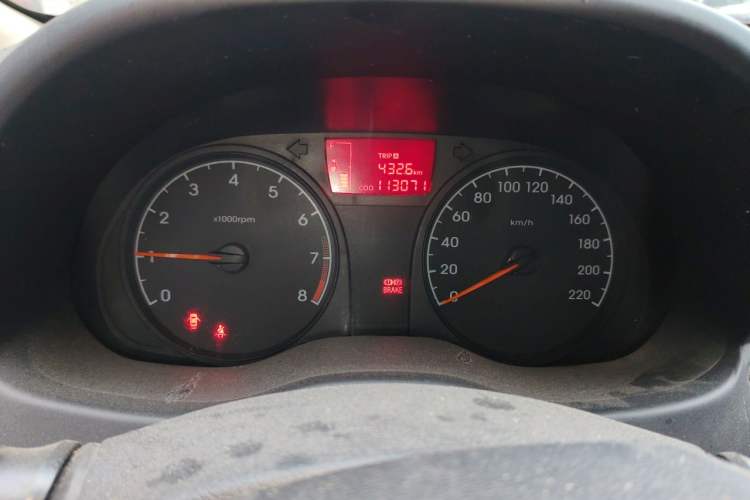Used Hyundai Verna (older generation) 2014 1.4L Manual Smart GLS Trim Instrument Cluster