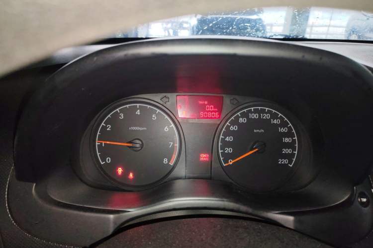 Used Hyundai Verna (older generation) 2014 1.4L Manual Smart GLS Trim Instrument Cluster