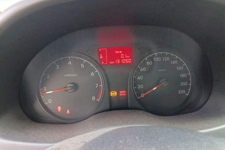 Used Hyundai Verna (older generation) 2014 1.4L Manual Fashion GS Model Instrument Cluster