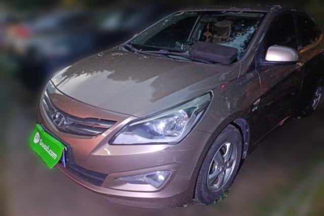 Hyundai Verna (older generation) 2014 1.4L Automatic Smart GLS usata